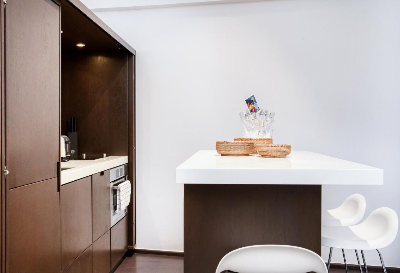 Appartement Place Des Lices Avec Parking 쎙뜨호뻬 외부 사진